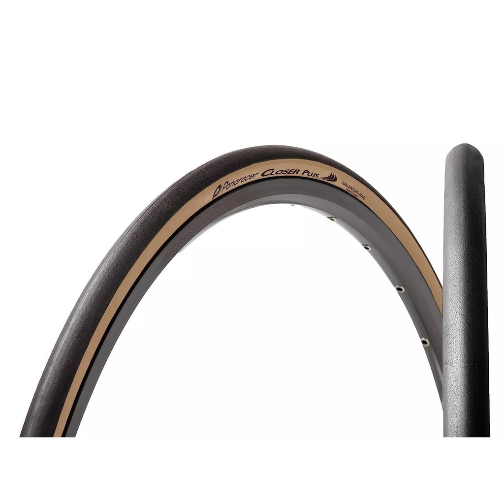 Panaracer Closer Plus Folding Road Tyre: Black/Amber 700